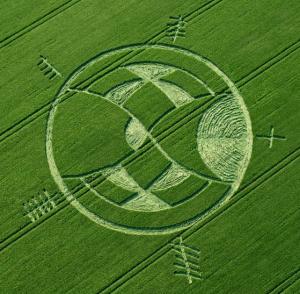 155.) Silbury Hill, UK (2013)